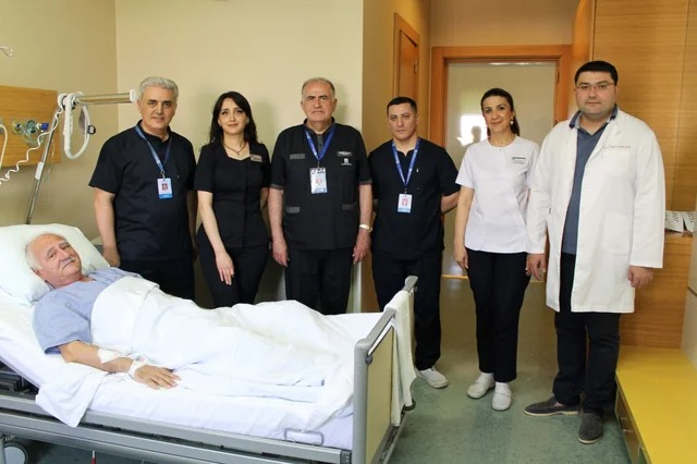 Bakıda tanınmış professor KLİNİKİ ÖLÜM keçirdi