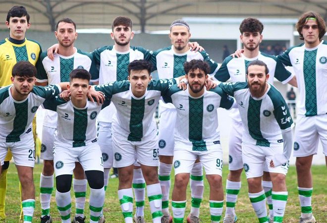Azərbaycan çempionatında qalmaqal: Meydana 9 nəfərlə çıxdılar, futbolçuları günahlandırdılar