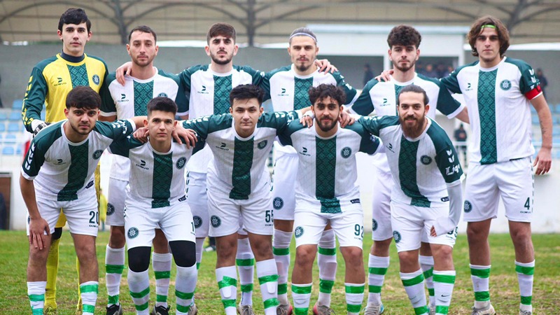 Azərbaycan çempionatında qalmaqal: Meydana 9 nəfərlə çıxdılar, futbolçuları günahlandırdılar