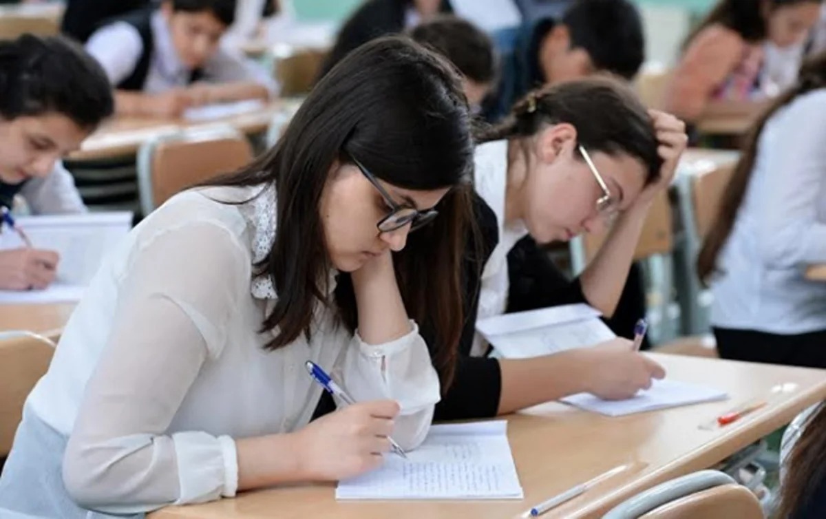 DİM xarici dil imtahanının modelini DƏYİŞİR: 100 sözlük mətn TƏLƏBİ
