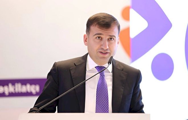 Komitə sədri şöbə müdirini İŞDƏN ÇIXARDI