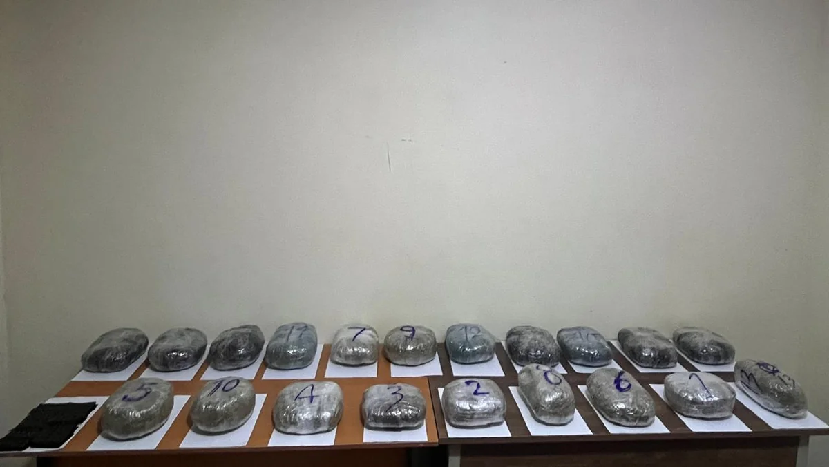İrandan Azərbaycana 20 kiloqram narkotik keçirilməsinin qarşısı alınıb