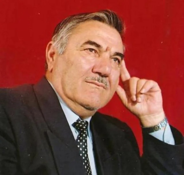 Şair Əşrəf Veysəlli VƏFAT ETDİ