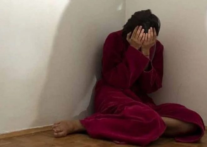 Kişi yemək hazırlamayan arvadına telefonla vuraraq xəsarət yetirdi