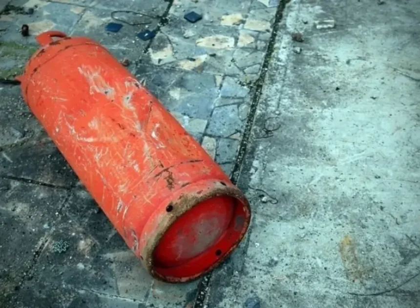 Zaqatala sakini hovuzu təmir edərkən qaz balonu partladı, ağır yaralandı