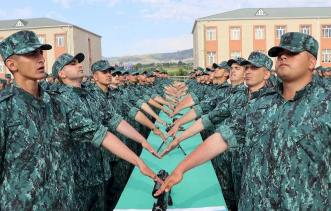DSX: Gənc əsgərlərin andiçmə mərasimi keçirildi
