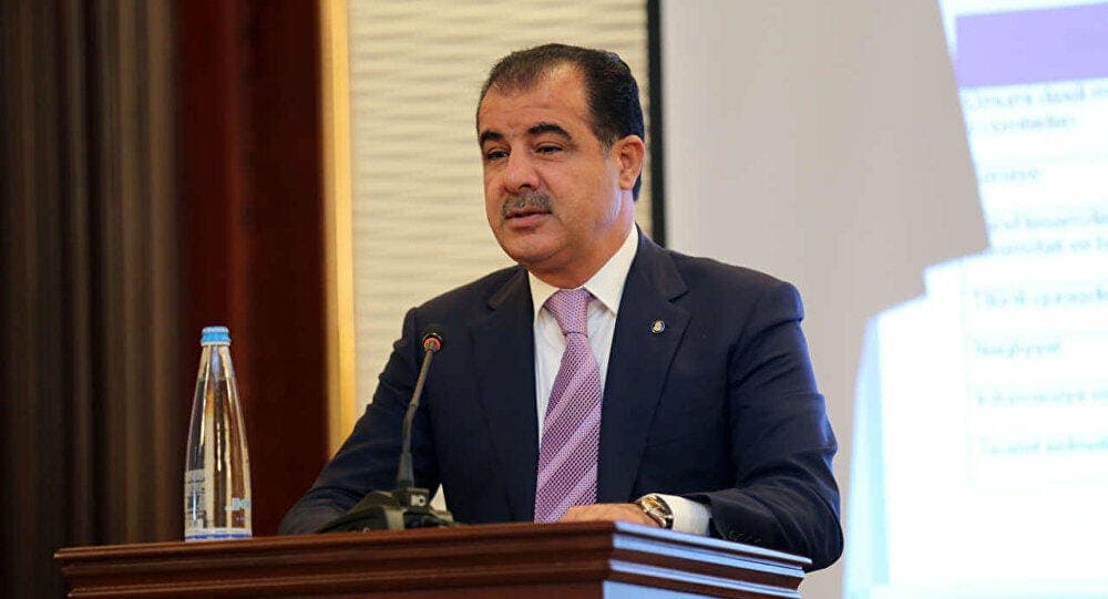 Elmar Vəliyevə məxsus olduğu iddia edilən Ticarət Mərkəzi satışa çıxarıldı