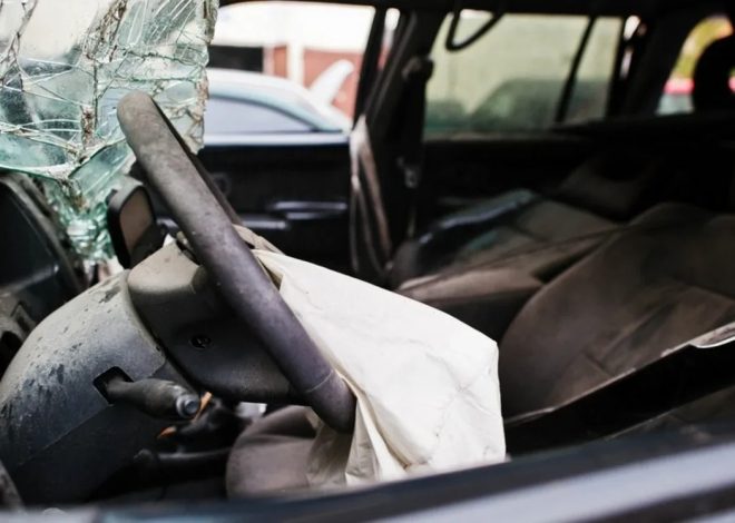 Zaqatalada “Tofaş” BMW ilə toqquşdu: Ölən var
