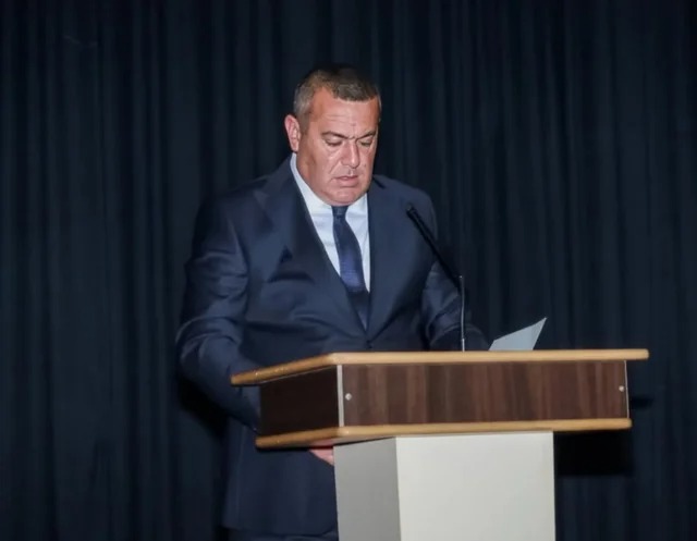 Emin Məmmədxanlı vəzifəsindən azad edildi