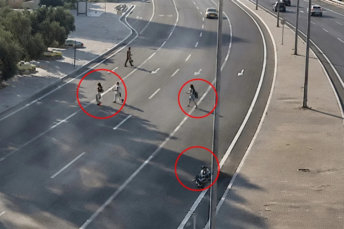Paytaxtda piyada məsuliyyətsizliyi: Motosiklet sürücüsü xəsarət aldı