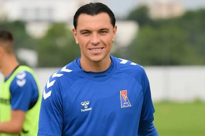 Renat Dadaşov klubsuz qaldı