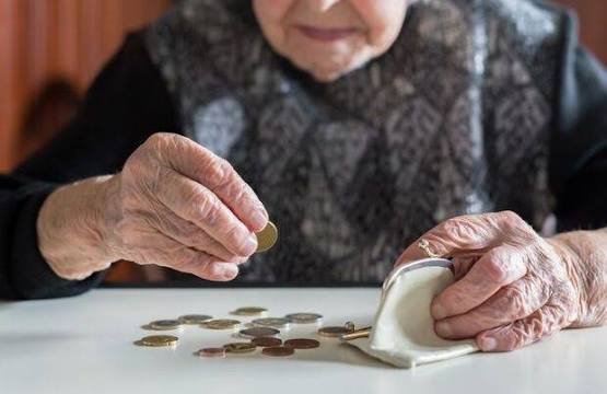 Bu qadınların yaş həddi 5 il azaldılmaqla yaşa görə əmək pensiyası hüququ var – DEPUTAT AÇIQLADI
