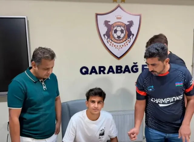 “Qarabağ” Pakistan millisinin kapitanını heyətinə qatıb