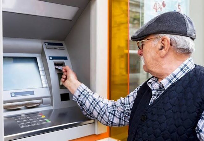 Avqust pensiyaları NƏ VAXT ÖDƏNİLƏCƏK?