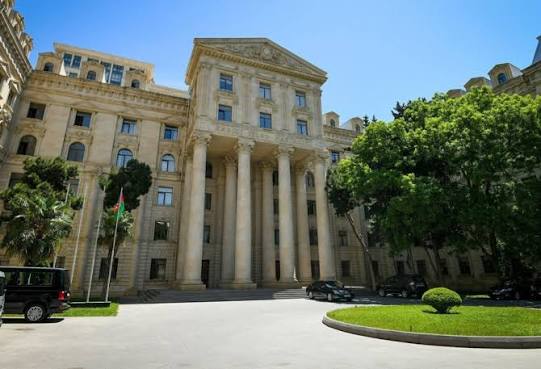 Azərbaycan XİN Ekvadoru Milli Günü münasibətilə təbrik edib