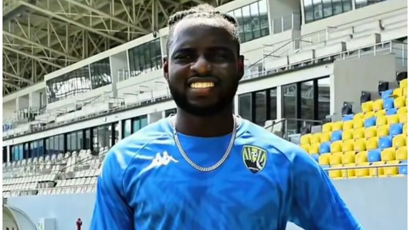 “Kəpəz” nigeriyalı vinger transfer etdi