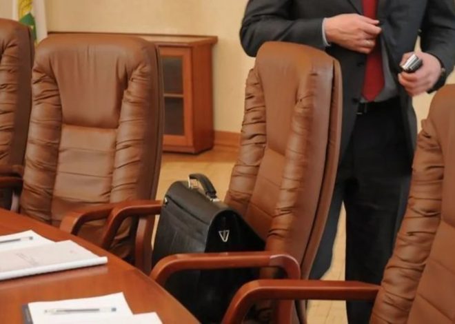 İlham Nəsirov nazirlikdəki vəzifəsini itirdi
