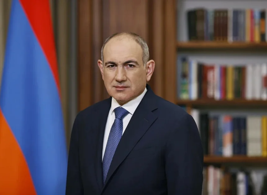 Paşinyan istefa verdi