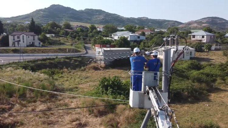 “Azərişıq” ASC Xocalı və Xocavəndin bir sıra ərazilərində elektrik təsərrüfatını yeniləyir
