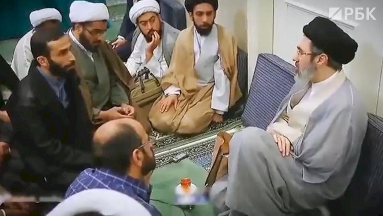 Müctəba Xamenei uzun fasilədən sonra