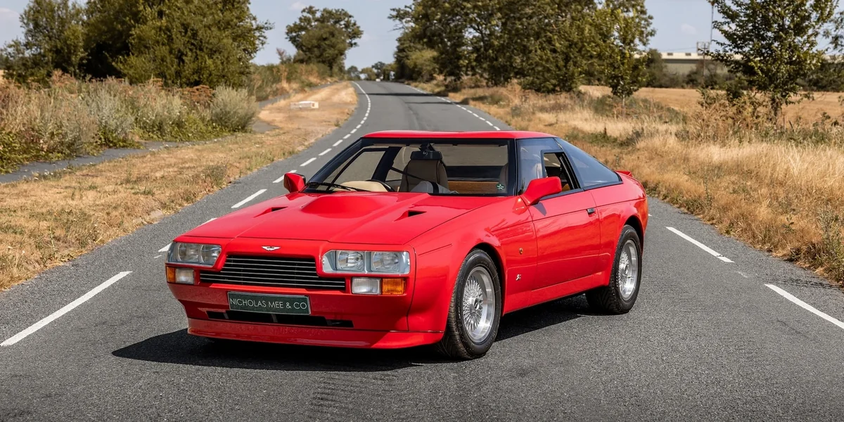 36 il ərzində cəmi 965 km sürülən nadir “Aston Martin Vantage Zagato” satışa çıxarılıb