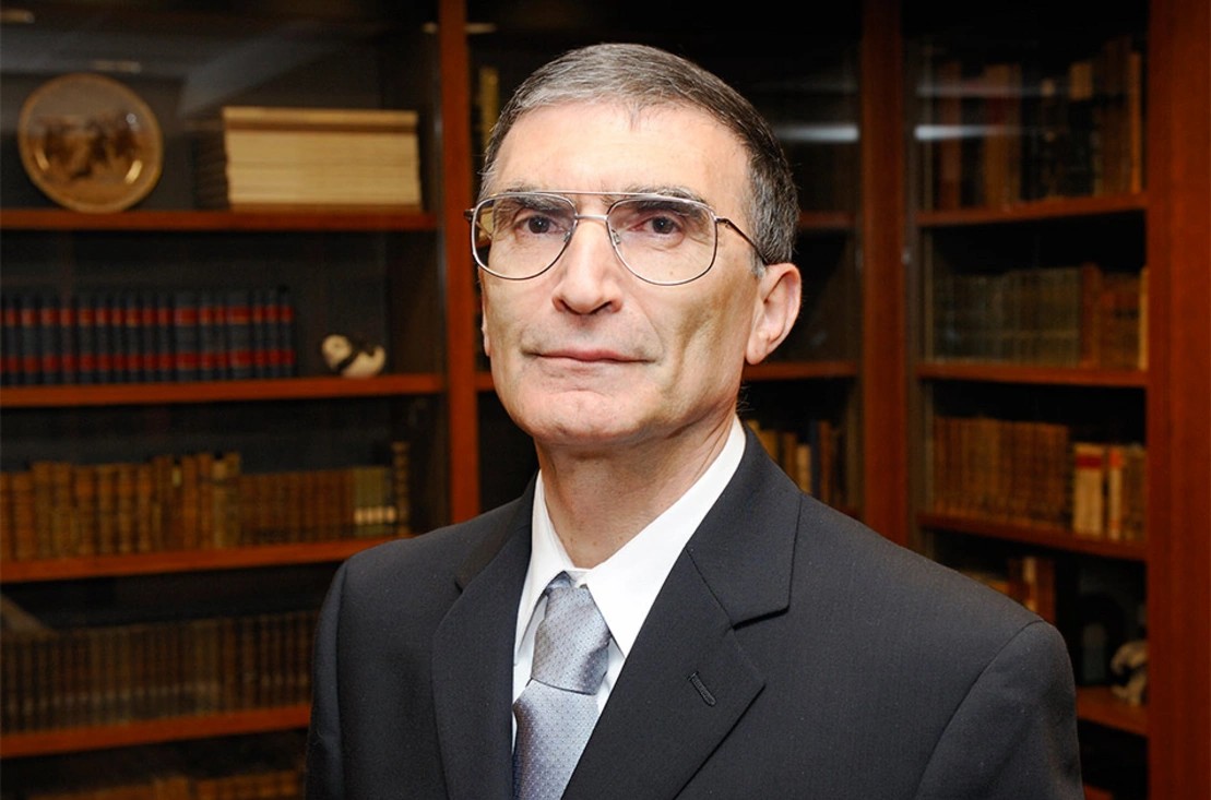 Əziz Səncər “Şöhrət” ordeni ilə təltif edildi – SƏRƏNCAM