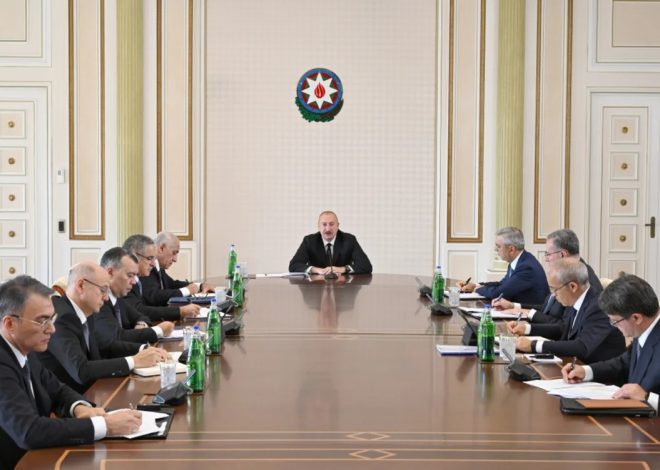 Ölkə başçısı müşavirə keçirib
