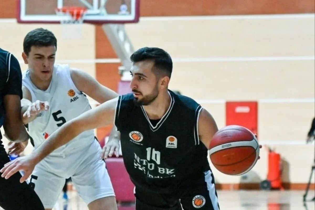 “Sumqayıt” Elşad Şirzadovu heyətinə qatıb