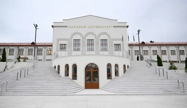Qarabağ Universiteti yayılan iddialara aydınlıq gətirib