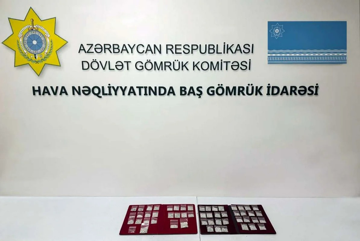 Bakıya 4 milyon manatlıq brilyantla gəldi