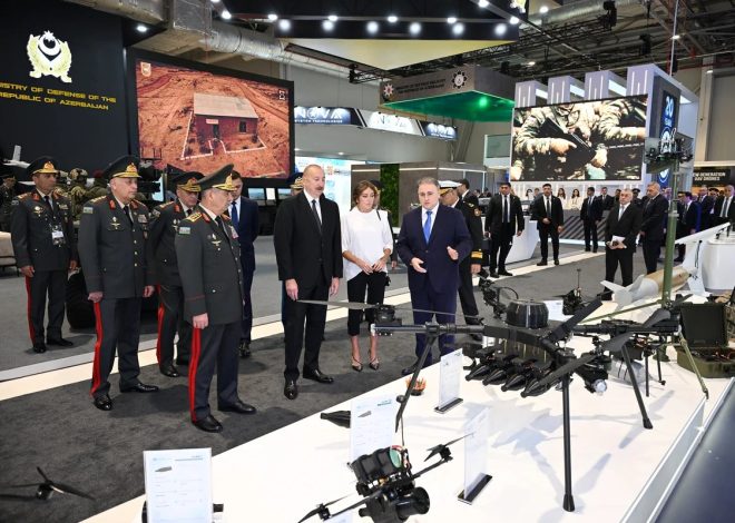 İlham Əliyev “ADEX 2026” və “Securex Caspian” sərgiləri ilə tanış olub