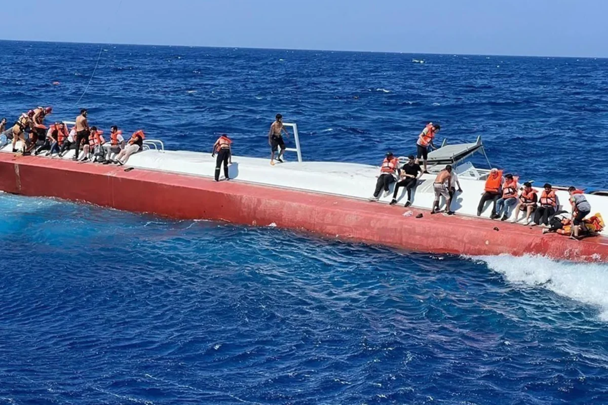 Şimali Kiprdə gəmi qəzasında ölən daha 2 nəfərin meyiti tapılıb