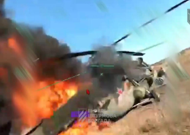 Ukrayna Rusiyaya məxsus Mi-8 helikopterini dronla vurub