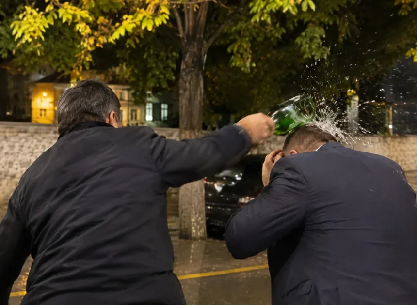 Məmur Şəkidə “ciyər axşamı”nda bələdiyyə sədrinin başına butulka çırpdı