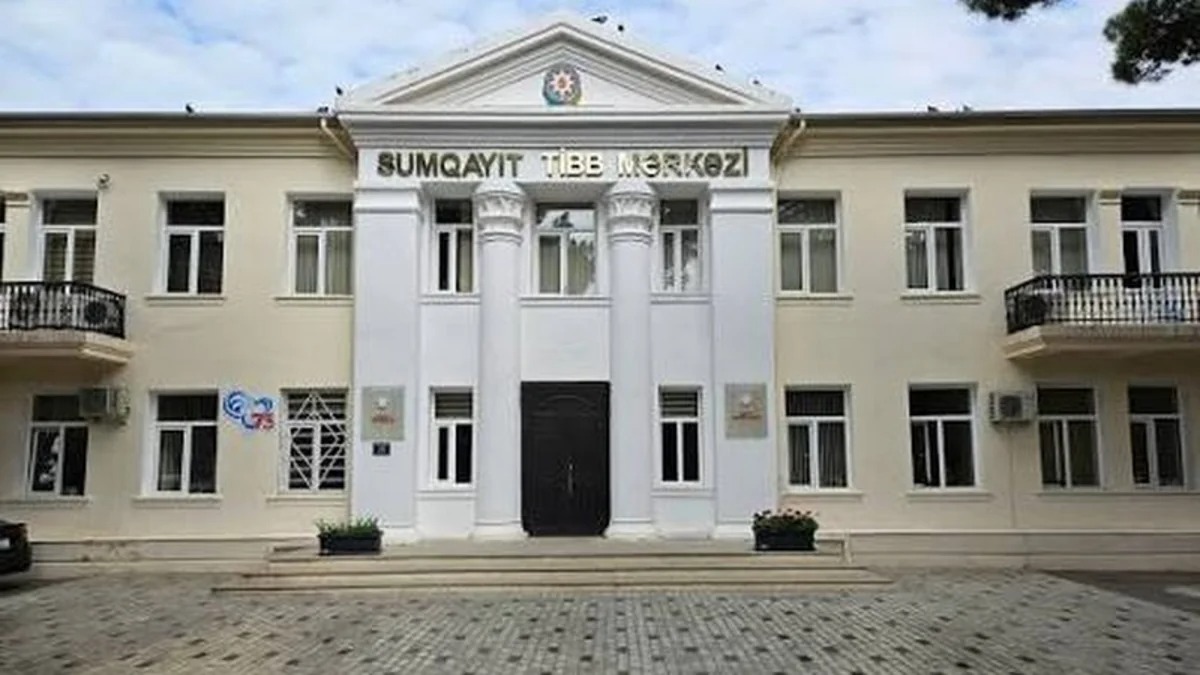 Sumqayıtda 13 tibb işçisi bir gündə işdən çıxarıldı – Aralarında baş həkimlər də var