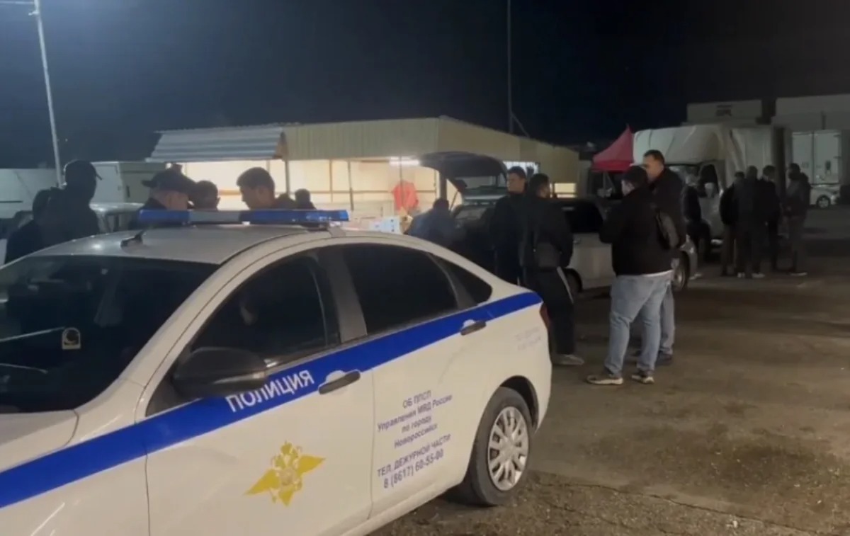 Rusiyada yaşayan bir qrup azərbaycanlı deportasiya olunacaq