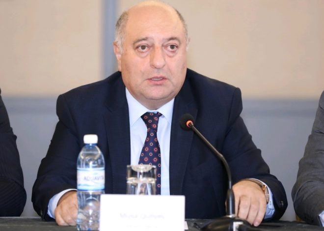 Dini atributların məktəbə gətirilməsi doğru deyil – Musa Quliyev