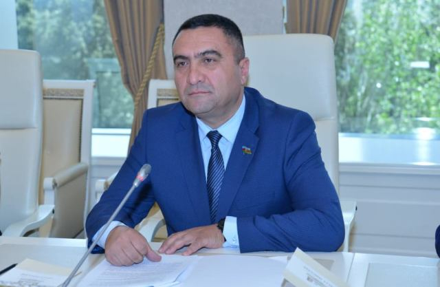Dünyəvi dövlət olmaq dini dəyərlərin inkarı demək deyil – Deputat