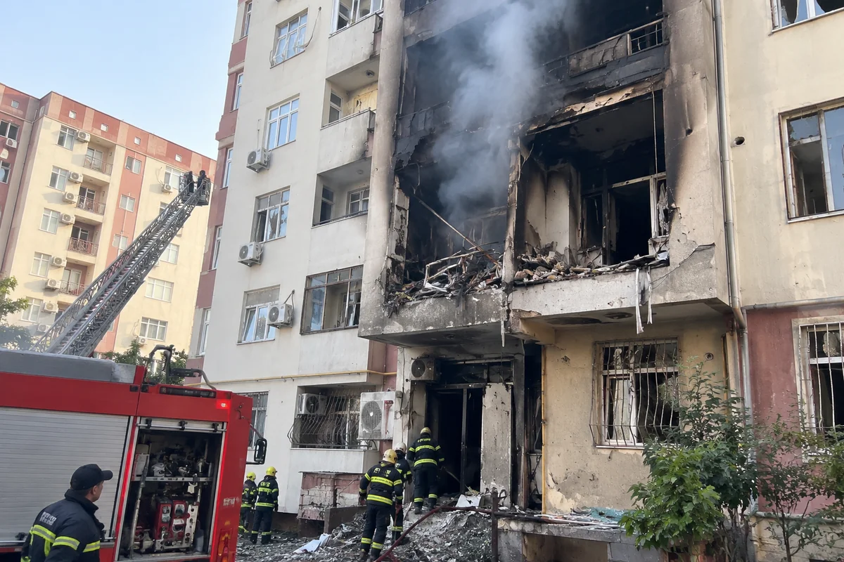 Abşeronda yaşayış binasında partlayış olub