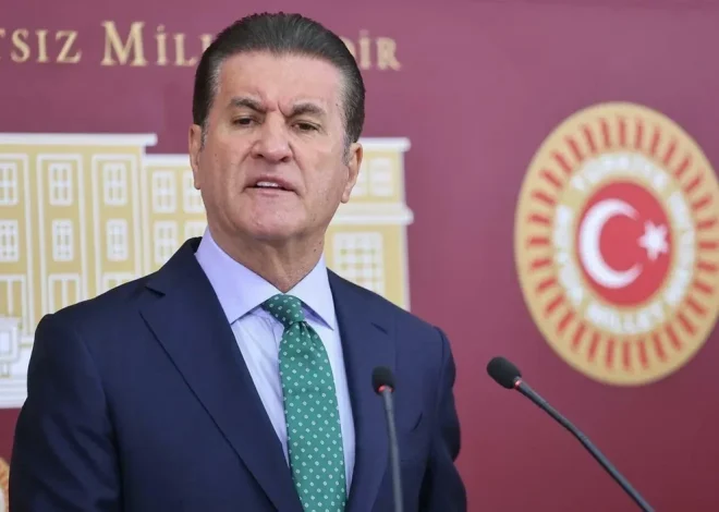 İntim videoları yayılan türkiyəli deputat istefa verdi